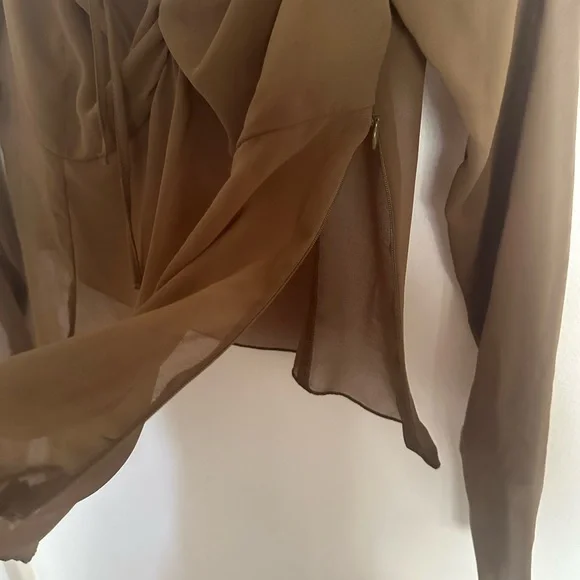 ASOS - Picture 3 of 4